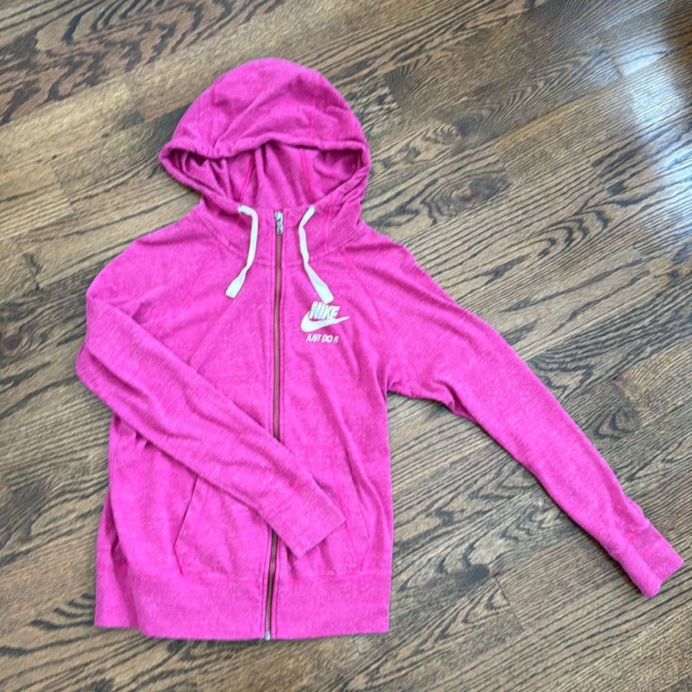 Nike women full zipped sweatshirt